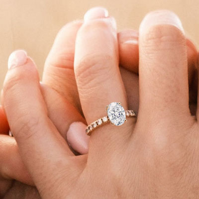 ENGAGEMENT RINGS