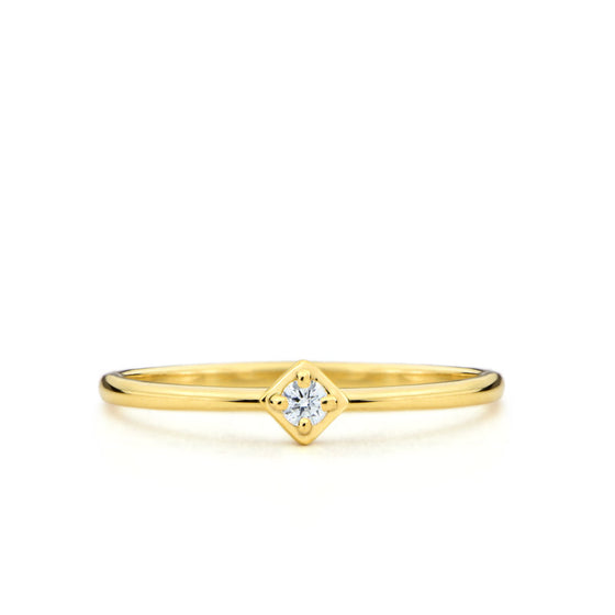 Milia gold ring with a diamond