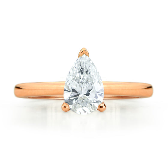 Bague de fiançailles Adeline en or rose 18 carats à diamant solitaire ornée d'un diamant de laboratoire de taille poire
